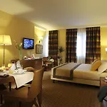 Western Grand Guinigi Hotel Lukka