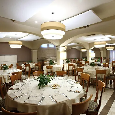 Hotel Western Grand Guinigi 4*