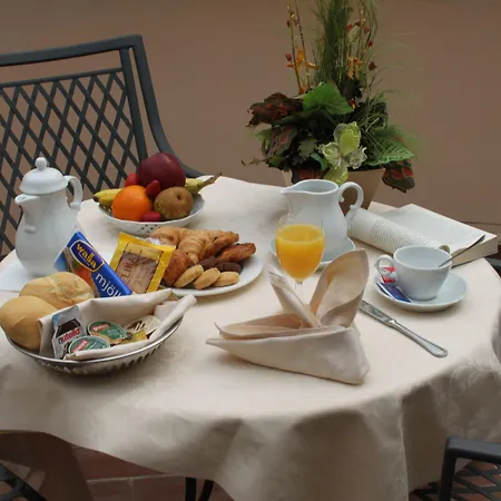 Hotel Western Grand Guinigi 4*