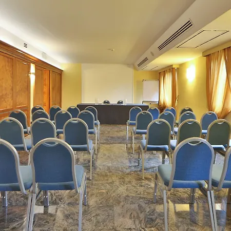 Western Grand Guinigi 4* Lucca